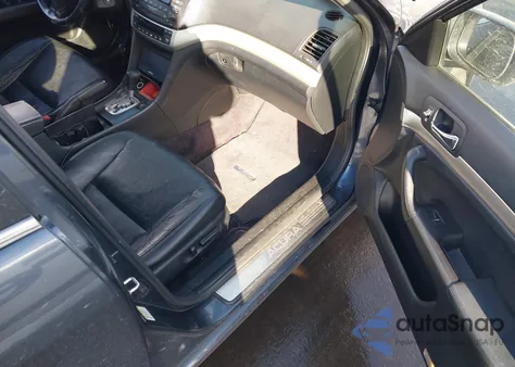 2005 Acura Tsx from USA, damaged, VIN JH4CL96805C017858